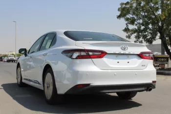 TOYOTA CAMRY GLE 2022 (EXPORT PRICE)