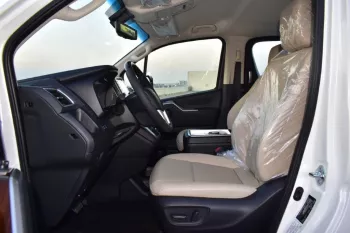 2023 MODEL TOYOTA GRANVIA PREMIUM 2.8L 6 SEAT AUTOMATIC