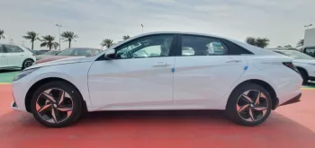 Hyundai Elantra 2.0L Petrol Engine, Model 2023 Full Option