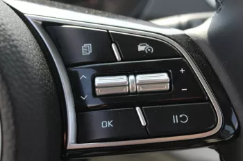KIA CARENS 1.5 2023