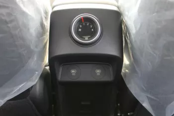 KIA CARENS 1.5 2023