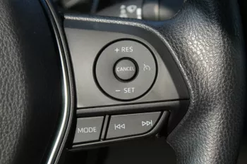 2022 TOYOTA CAMRY LE HYBRID 2.5
