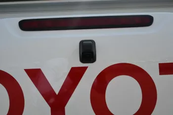 TOYOTA HILUX 2.7L PETROL AUTOMATIC 2023