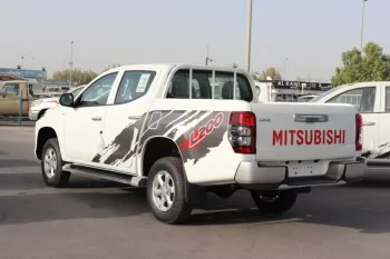 MITSUBISHI L200 PETROL 2022