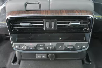Land Cruiser 3.3 Liter Diesel 2022