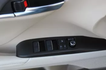Toyota Camry 3.5 Limited Model 2023