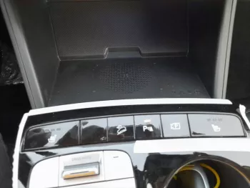 HYUNDAI TUCSON 1.6L MODEL 2022 MID OPTION