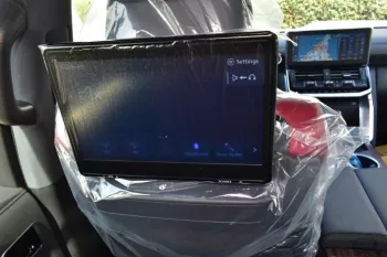 land Cruiser 3.3l Model 2023 VXR+ Auto Transmission