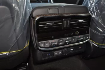 land Cruiser 3.3l Model 2023 VXR+ Auto Transmission