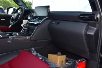 land Cruiser 3.3l Model 2023 VXR+ Auto Transmission