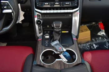 land Cruiser 3.3l Model 2023 VXR+ Auto Transmission
