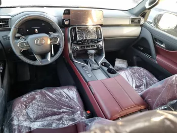 Lexus LX600 3.5 Liter 2023