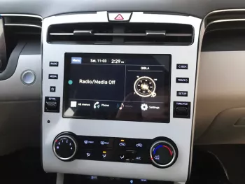 NEW 2023 HYUNDAI TUCSON 2.0L PETROL AUTOMATIC ZERO KM
