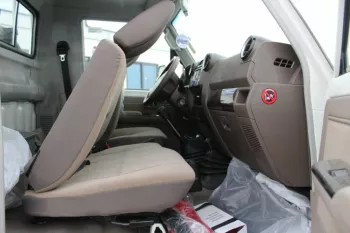 TOYOTA LAND CRUISER PICKUP 2023
