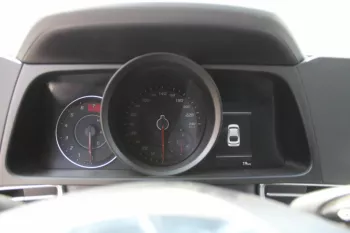 Hyundai Elantra 1.6 MPI Petrol