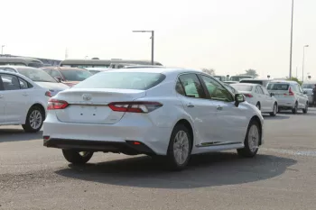2023 TOYOTA CAMRY GLE 2.5 A/T PRL
