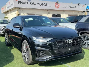 2022 Audi Q8 S-line 3.0 L 4WD