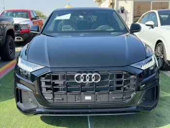 2022 Audi Q8 S-line 3.0 L 4WD