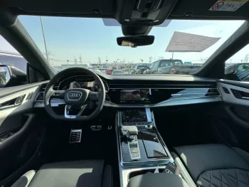 2022 Audi Q8 S-line 3.0 L 4WD