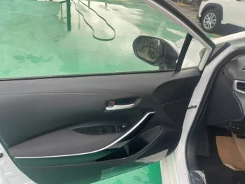 TOYOTA COROLLA HYBRID 1.8L, AT, MODEL 22, FULL OPTIONS