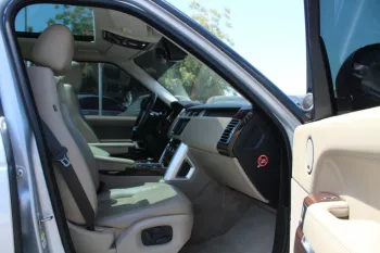 2015 RANGE ROVER HSE 4.0L AWD (USED CAR)