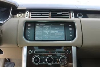 2015 RANGE ROVER HSE 4.0L AWD (USED CAR)