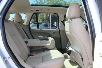 2015 RANGE ROVER HSE 4.0L AWD (USED CAR)