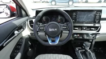 KIA Seltos FWD 1.6L 4Cyl 2023