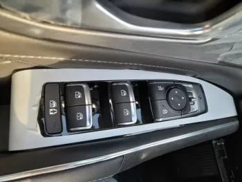 KIA SORENTO 2.5L MODEL 2023 AUTO TRANSMISSION