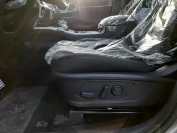KIA SORENTO 2.5L MODEL 2023 AUTO TRANSMISSION
