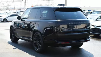Range Rover Vogue autobiography P540 V8 4.4L 2023
