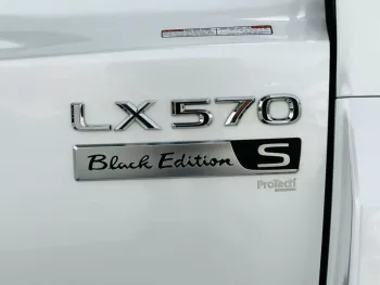 Lexus Lx 570 white 11-2021 BLACK EDITION 15288 KM
