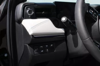 HONDA ENS1 BLACK INSIDE WHITE