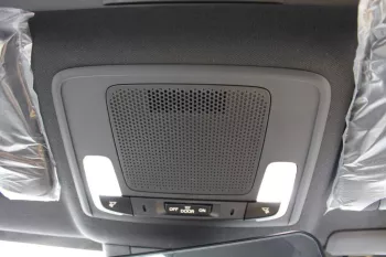 HONDA ENS1 BLACK INSIDE WHITE