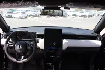 HONDA ENS1 BLACK INSIDE WHITE