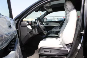 HONDA ENS1 BLACK INSIDE WHITE