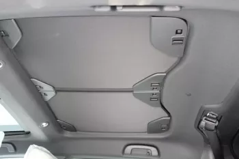 HONDA ENS1 BLACK INSIDE WHITE