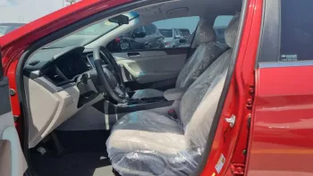HYUNDAI SONATA 2019 RED 32811KM 2.4L