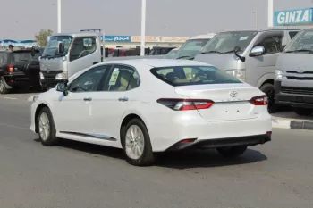 2023 TOYOTA CAMRY GLE 2.5L AT PRL