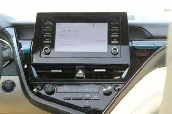 2023 TOYOTA CAMRY GLE 2.5L AT PRL