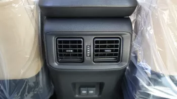 TOYOTA RAV4 XLE 2.5L HYBRID 2023