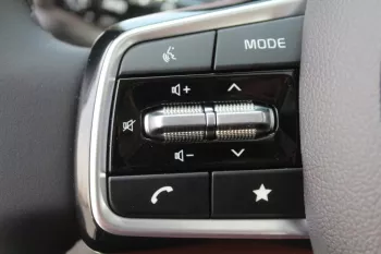 KIA CARNIVAL 3.5L PETROL SUV 5DOORS 2023 WHITE