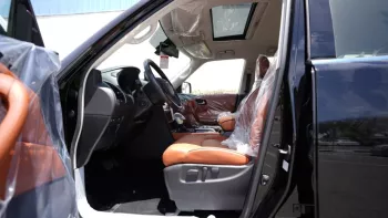 NISSAN PETROL LE PLATINUM 2023 V8 5.7L