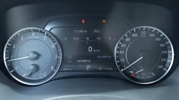 NISSAN PETROL LE PLATINUM 2023 V8 5.7L