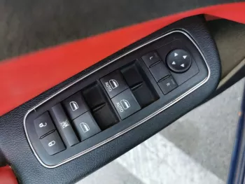 DODGE CHARGER SEDAN 5.7L V8 PETROL 2017