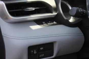 Toyota Highlander 2022 hybrid 2.5L 4Cyl AWD