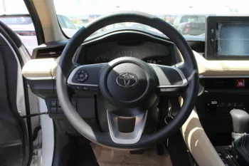 Toyota yaris 1.5 L , 2023 model ,