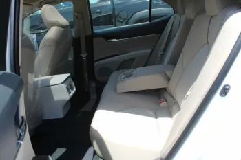 2022 Toyota Camry GLE (XV70)
