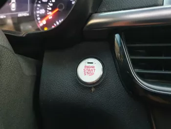 KIA OPTIMA RED 2.0L 4CY 2018