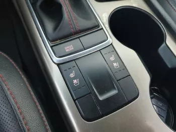 KIA OPTIMA RED 2.0L 4CY 2018